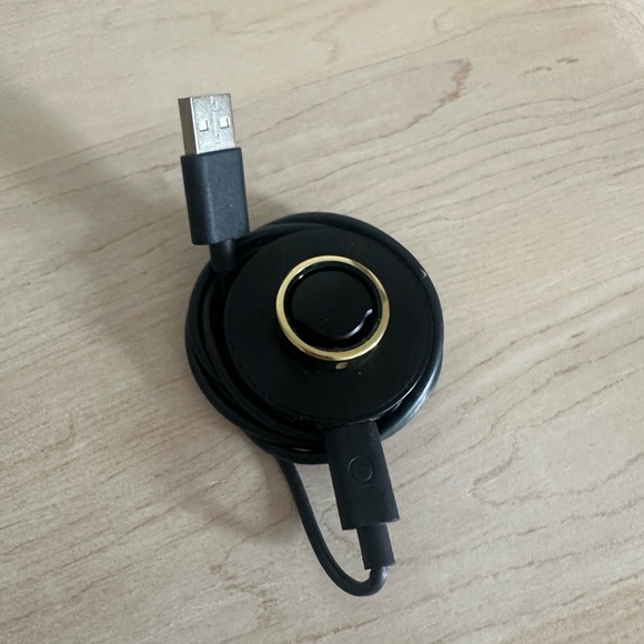 Oura Ring - Picture 5 of 7